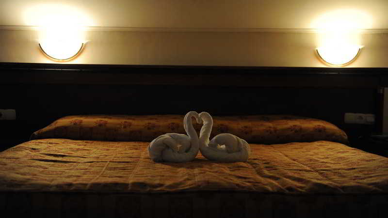 اتاق استاندارد یک نفره, Millenium