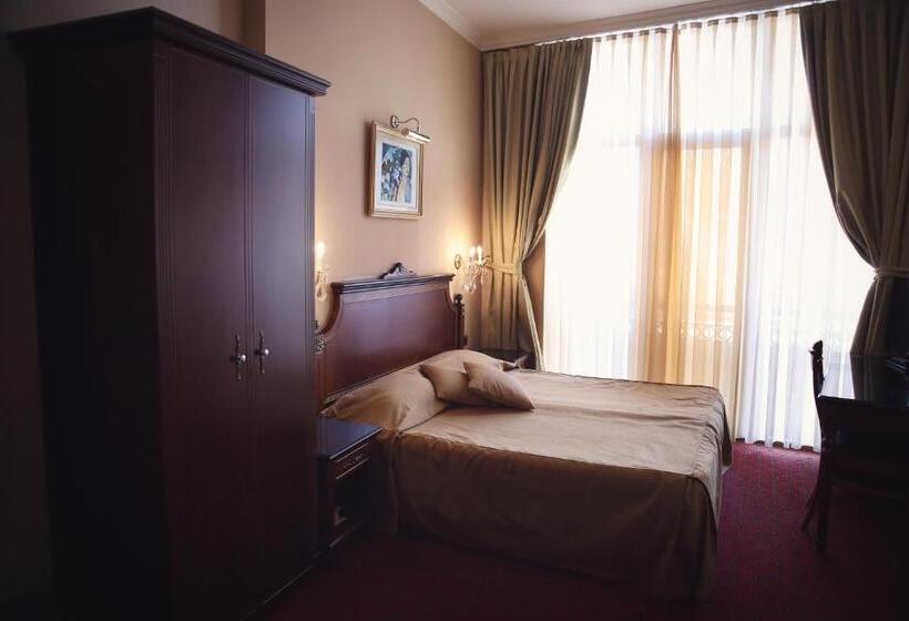 اتاق استاندارد, Millenium