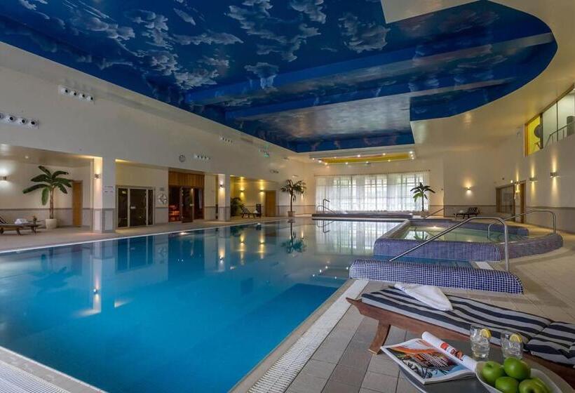 غرفة قياسية ثلاثية, Mullingar Park