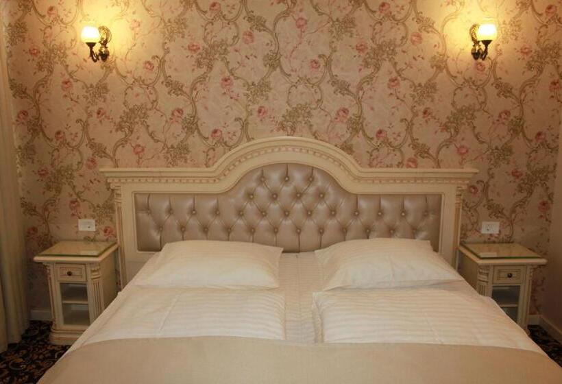 اتاق لوکس, Orient Braila