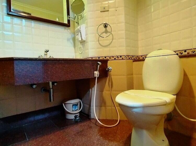 Номер Deluxe, Preethi Classic Towers