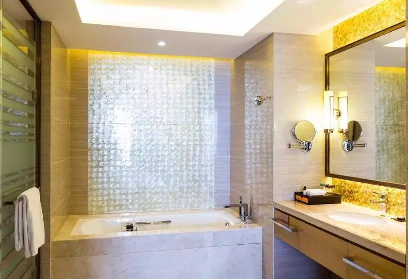スーペリアースイート, Pullman Changshu Leeman