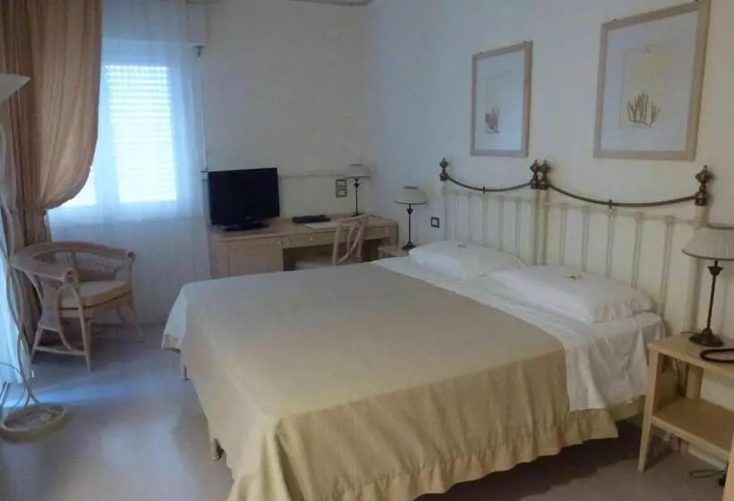 اتاق استاندارد, Sirolo