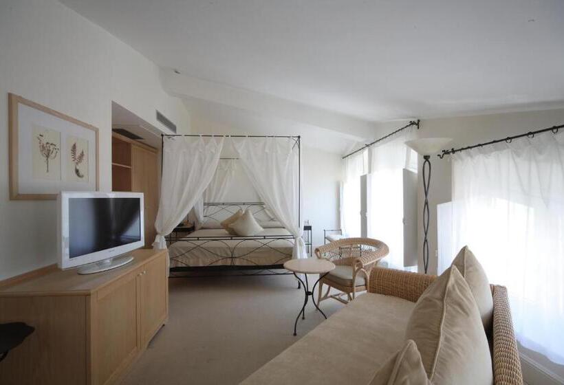 سوییت جونیور, Sirolo