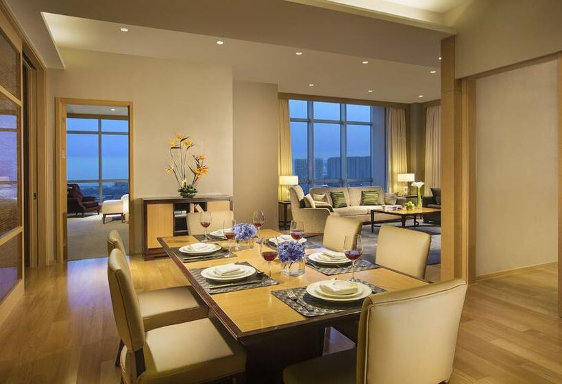 Апартаменты Ejecutiva 3 Спальни, Somerset Grand Central Dalian