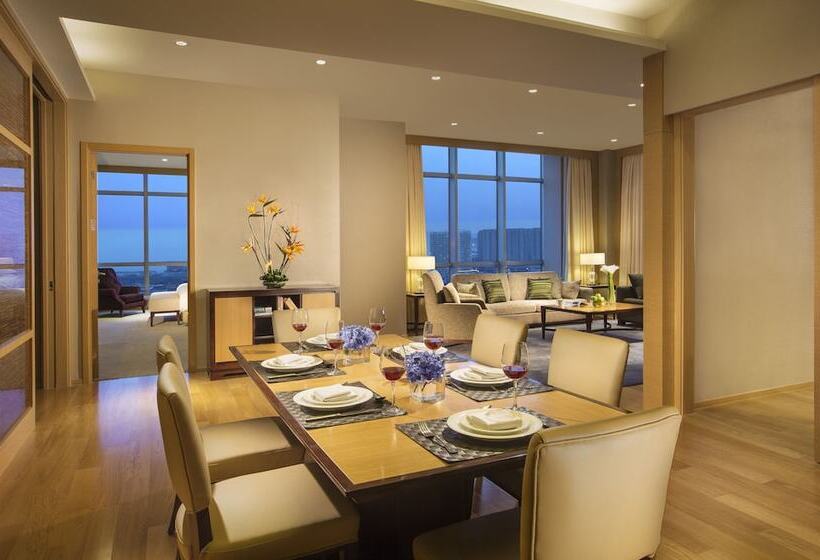 Апартаменты Ejecutiva 2 Спальни, Somerset Grand Central Dalian