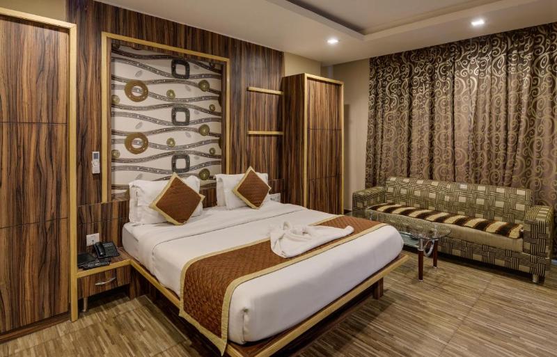 デラックスルーム, The Royal Melange Beacon