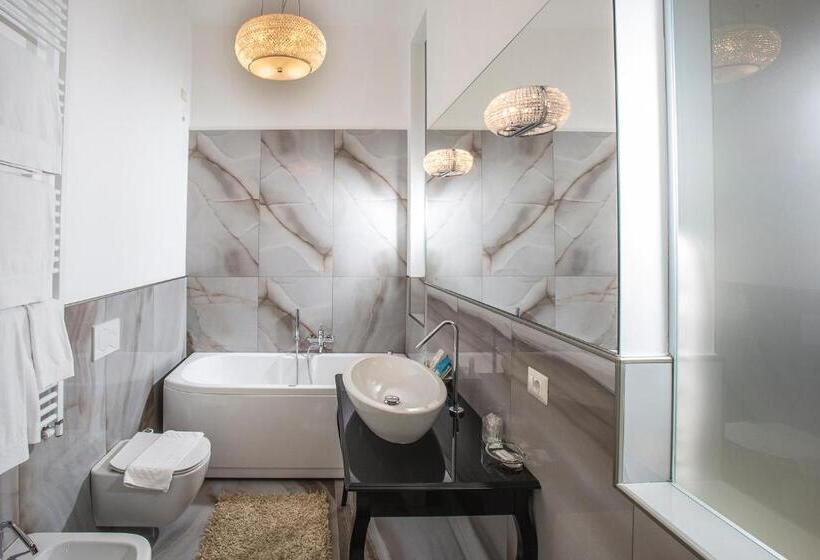 Люкс, Boutique Hotel Villa Giulia