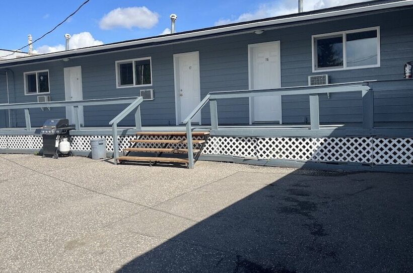 חדר סטנדרט שתי מיטות זוגיות, West Castle Motel