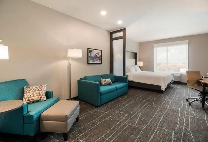 キングサイズベッドのスイートルーム, Holiday Inn & Suites Mt Juliet Nashville Area, An Ihg