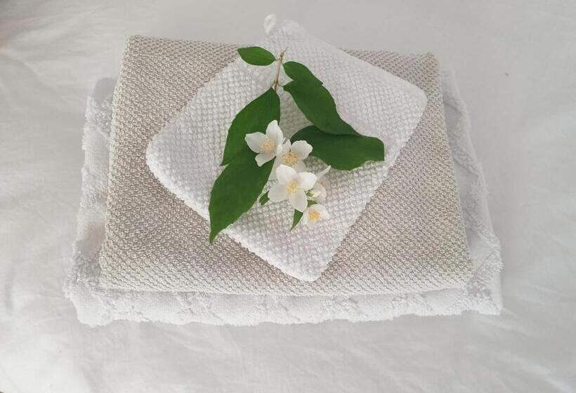 スタンダードルーム, B&b Maison Juves Planchez Anost Lac Des Settons