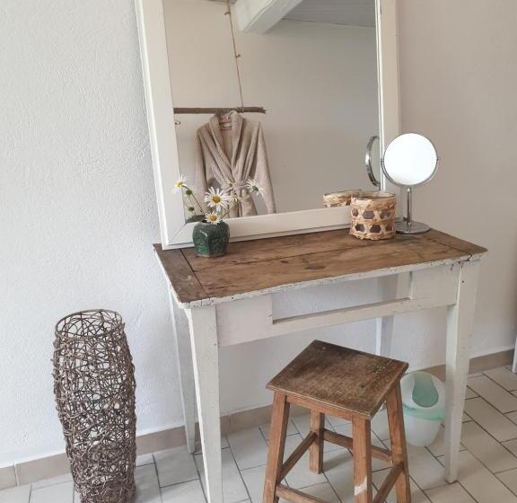 スタンダードルーム, B&b Maison Juves Planchez Anost Lac Des Settons