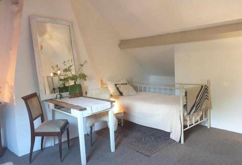 バス共有のスタンダードルーム, B&b Maison Juves Planchez Anost Lac Des Settons