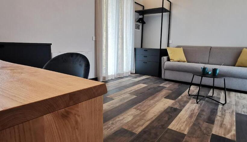 חדר סופריור עם מיטת קינג, Agriturismo Il Medeghino