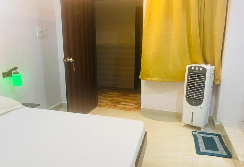 Номер Deluxe, Royal Excellency Inn