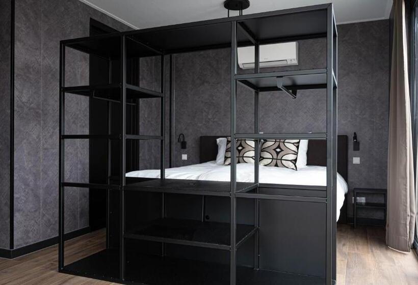 带河湖景观的套房, Biesbosch