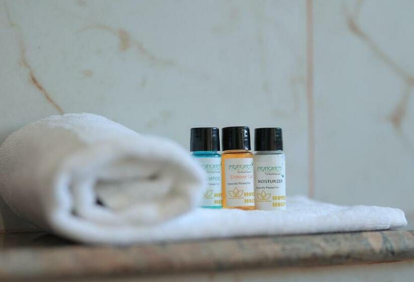 デラックスルーム, Holy Vivasa