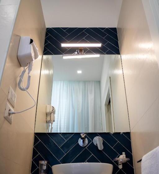 اتاق لوکس, Beauty House Via Veneto