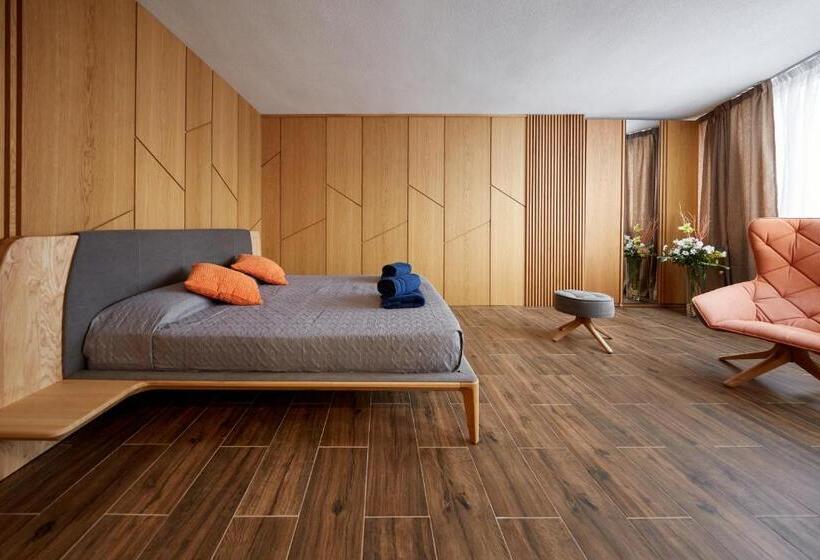 اتاق لوکس, El Patio Hostal