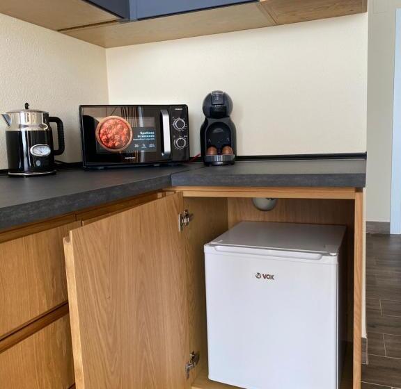 استودیوی لوکس, El Patio Hostal