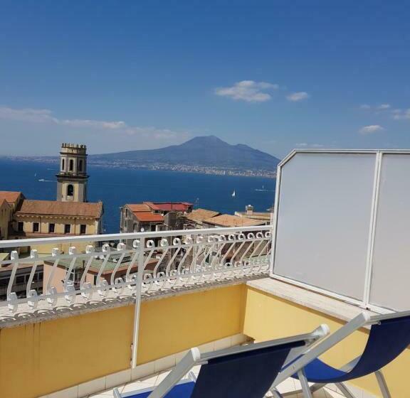 חדר סטנדרט נוף לים, Lucia