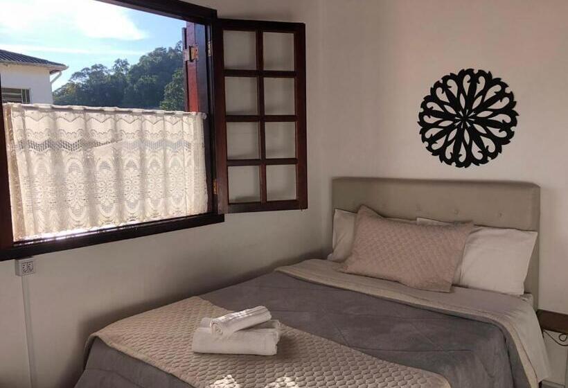 スイート（家族用）, Pousada Girassol