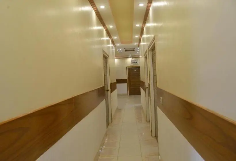 اتاق خانوادگی, Stay Inn Guest House