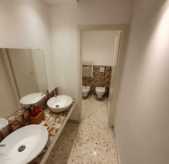 Standart Oda, Stella Maris