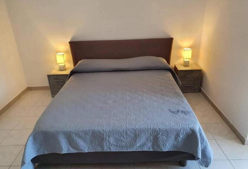 Standart Oda, Stella Maris