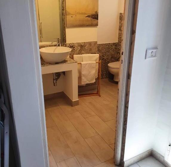 Standart Oda, Stella Maris