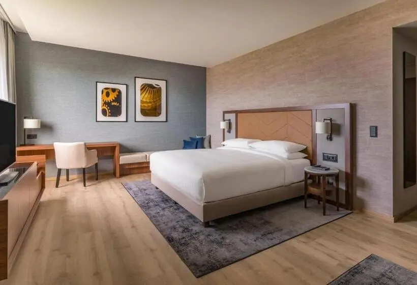 クラブスイート, Geneva Marriott