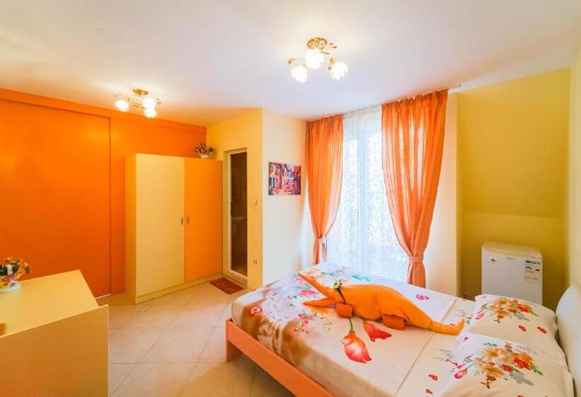 סוויטה משפחתית, Boutique Guest House  Sofia