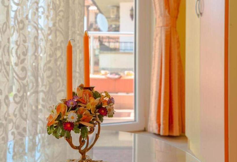 带阳台的豪华间, Boutique Guest House Sofia