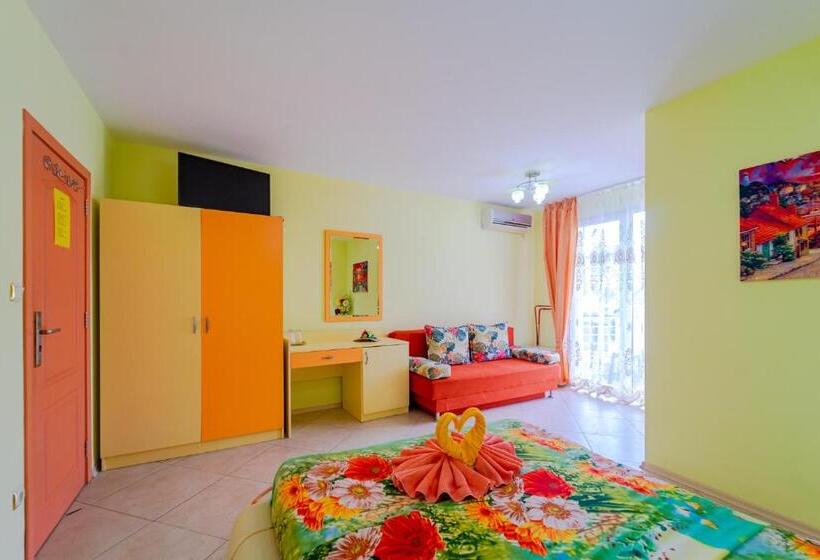 家庭间, Boutique Guest House Sofia