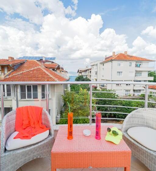 海景标准间带阳台, Boutique Guest House Sofia