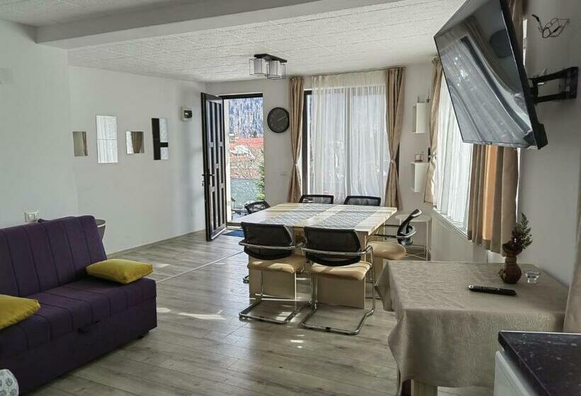 חדר סטנדרט נוף להרים, Casa Morarului