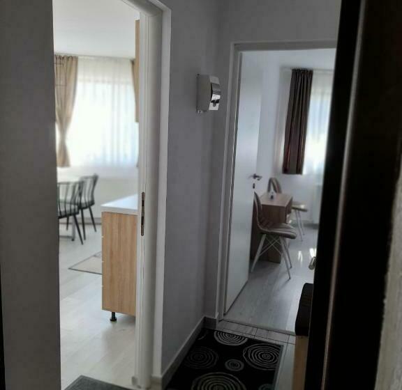 סוויטה משפחתית, Casa Morarului