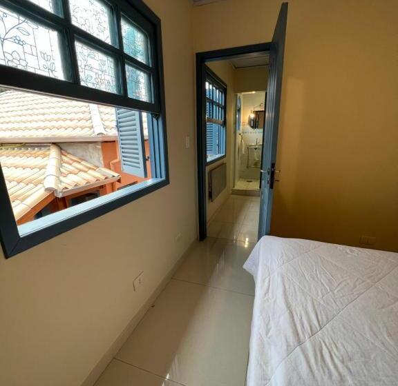 デラックススタジオ, Hostel El Caminito Lgbtqiapn Plus