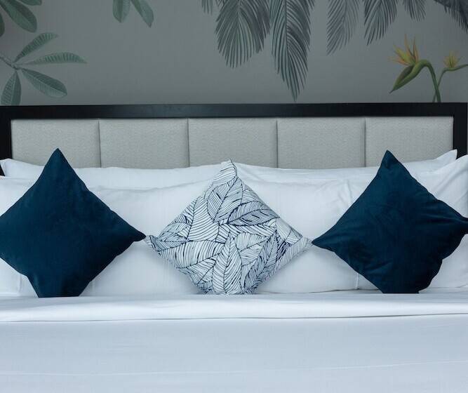 Семейный Номер Вид на Море, Maradha Colombo