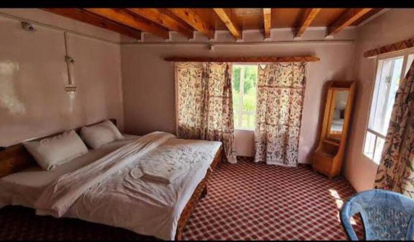 חדר דלוקס, Rainbow Palace Pahalgam