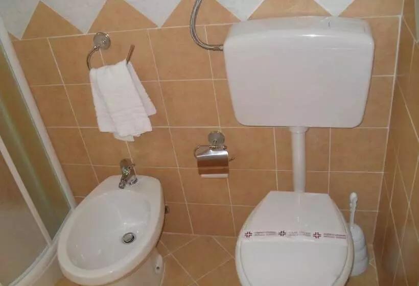 اتاق استاندارد, Agriturismo La Targa