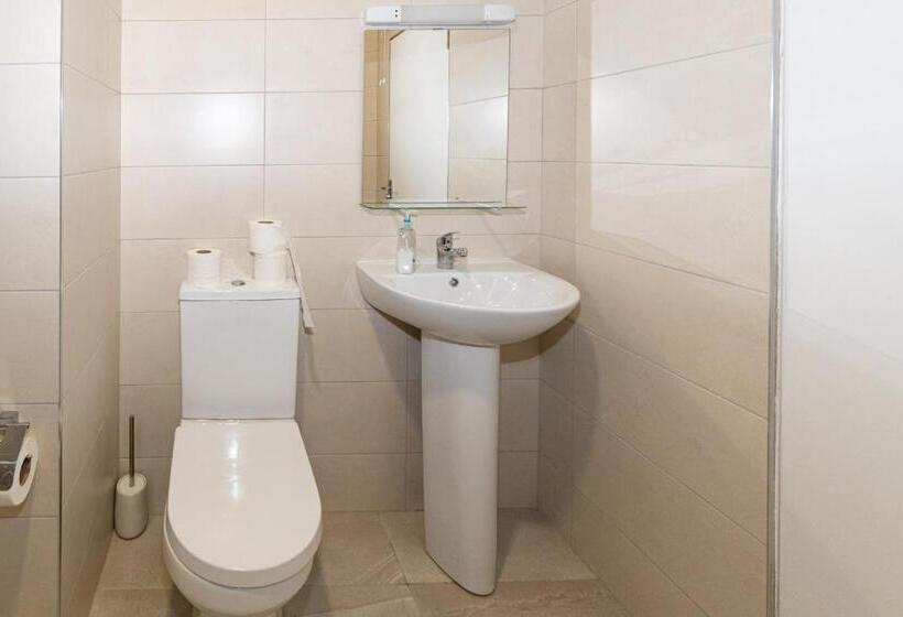 غرفة قياسية رباعية, Aisling Guest House