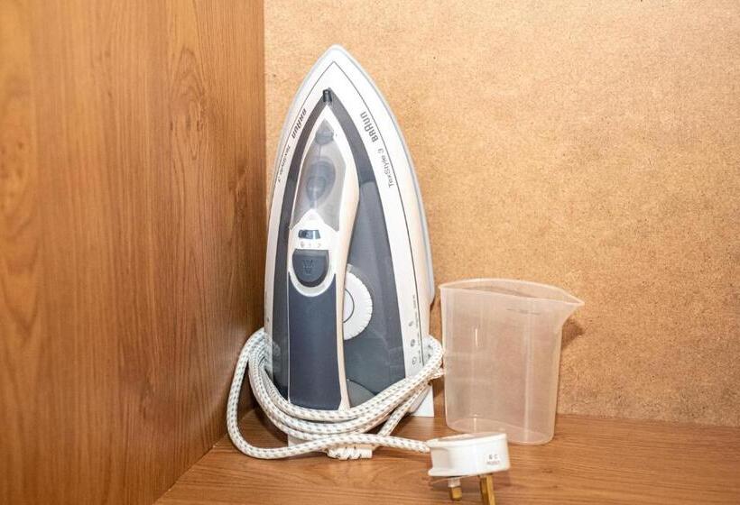 غرفة قياسية رباعية, Aisling Guest House