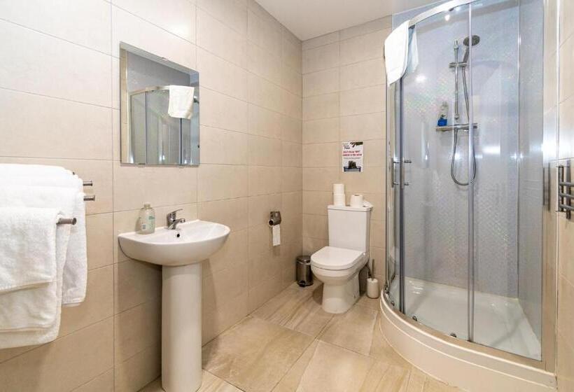 شقة 3 غرف, Aisling Guest House