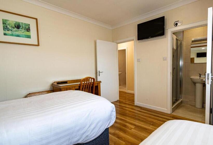 شقة 3 غرف, Aisling Guest House