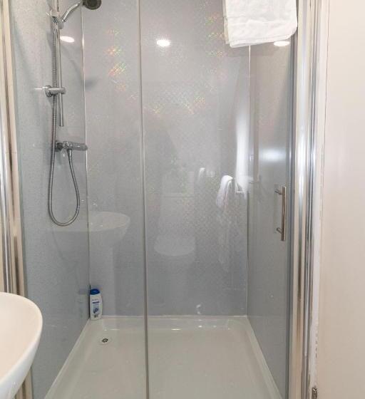 Quarto Estandar, Aisling Guest House