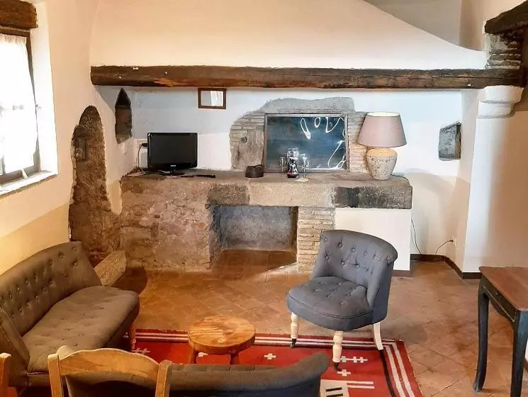 سوئیت 2 خوابه, Borgo Di Tragliata