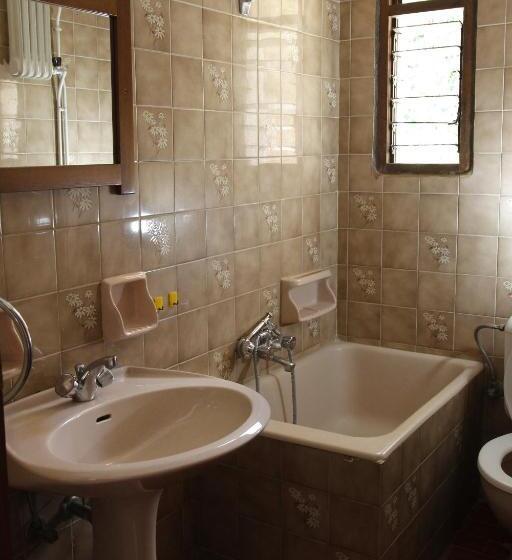 דירת חדר נוף לים, Delfini Apartments