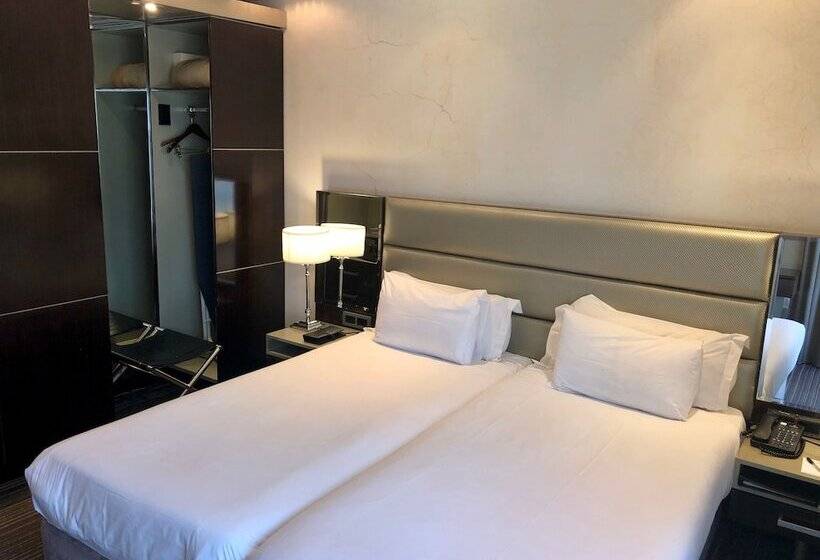 Номер Стандарт, Coastlands Musgrave