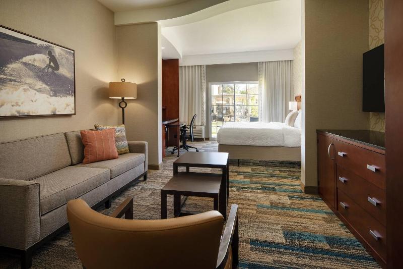 Полулюкс Кровать Кинг, Courtyard By Marriott Santa Barbara Goleta